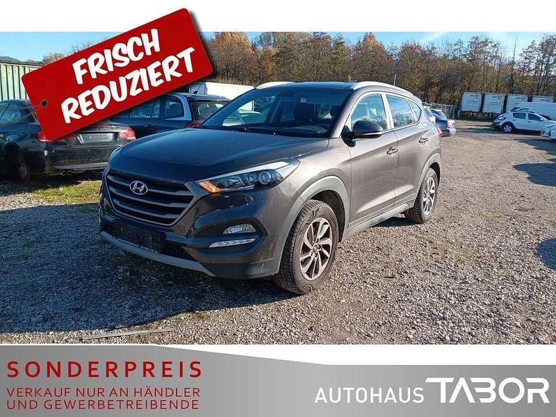 Braun Gebraucht 2016 Hyundai Tucson Pure SUV | 11.485 € (Guter Preis) - Bild 1/4