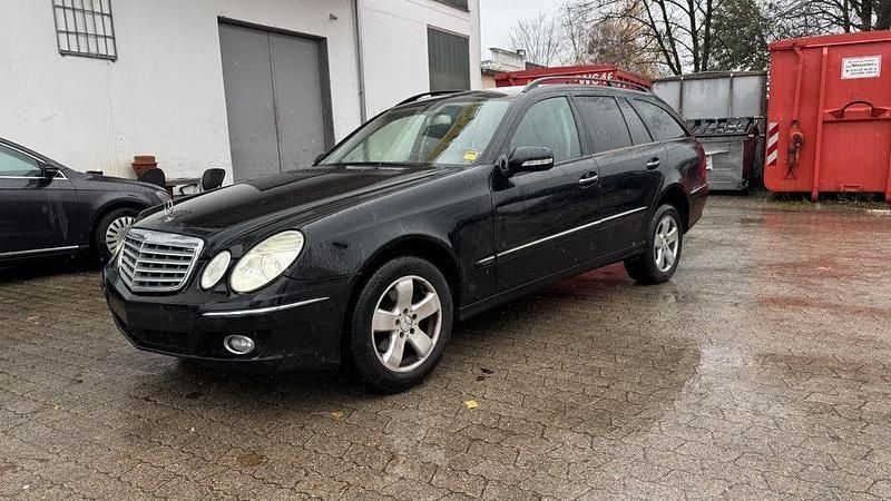 Gebraucht Mercedes E280 Elegance 190 PS (139 kW) 2008 Schwarz Kombi