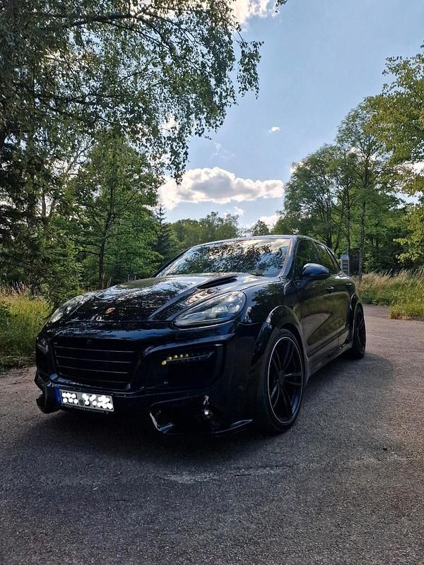 Schwarz Gebraucht 2015 Porsche Cayenne Turbo SUV | 46.000 € - Bild 1/4