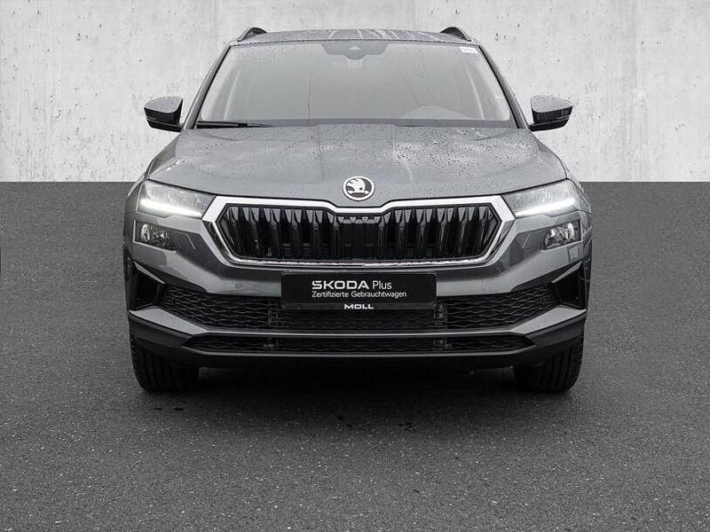 Neu Skoda Karoq Selection 150 PS (110 kW) 2025 Graphitegrau metallic SUV