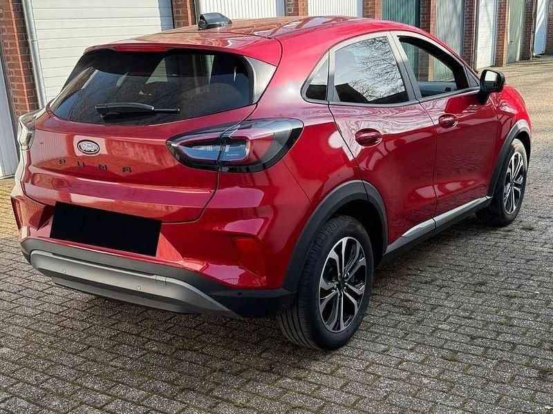 Gebraucht Ford Puma Titanium 125 PS (91 kW) 2025 Rot SUV