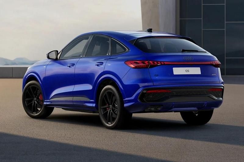 Neu Audi Q5 Ambiente 204 PS (150 kW) 2026 Ultrablau metallic SUV