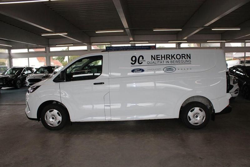Gebraucht Ford Transit Custom Trend 136 PS (100 kW) 2025 Weiß Limousine
