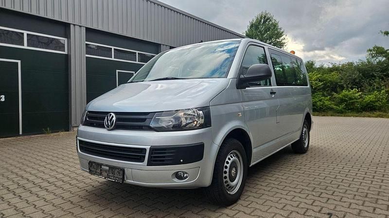 Gebraucht VW Transporter 140 PS (102 kW) 2010 Silber Van