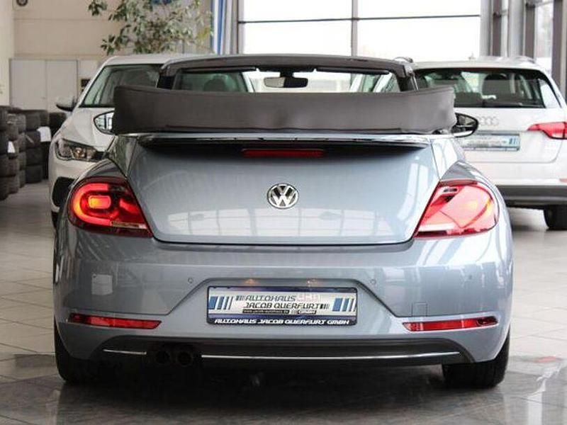 Gebraucht VW Beetle 150 PS (110 kW) 2017 Blau Kleinwagen
