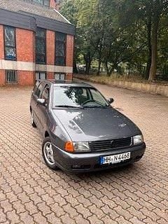 Grau Gebraucht 1997 VW Polo Kombi | 1.600 € (Fairer Preis) - Bild 1/4