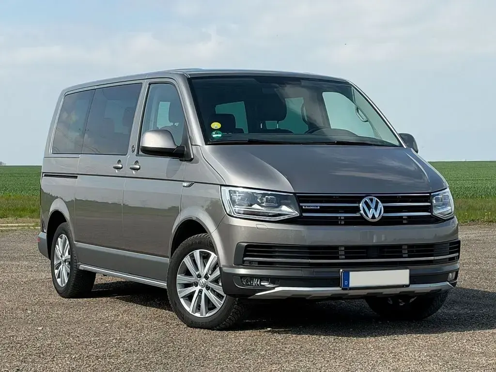 Gebraucht VW Multivan PanAmericana 204 PS (150 kW) 2017 Beige Van / Kleinbus