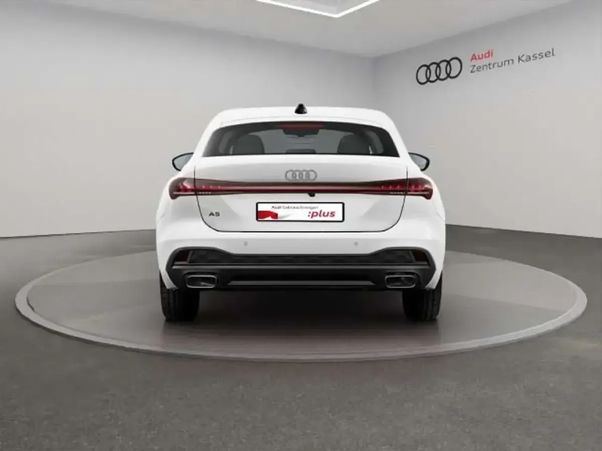 Neu Audi A5 Basis 204 PS (150 kW) 2025 Weiß Limousine