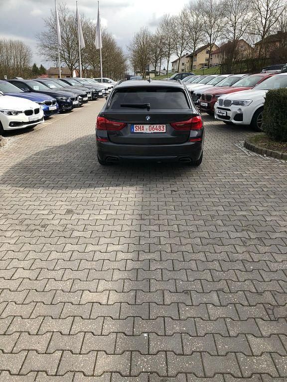 Gebraucht BMW 540 Performance 320 PS (235 kW) 2018 Schwarz Kombi