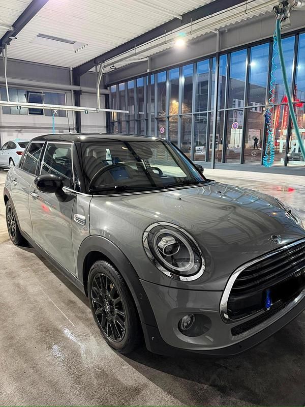 Gebraucht Mini Cooper 136 PS (100 kW) 2019 Grau Kleinwagen