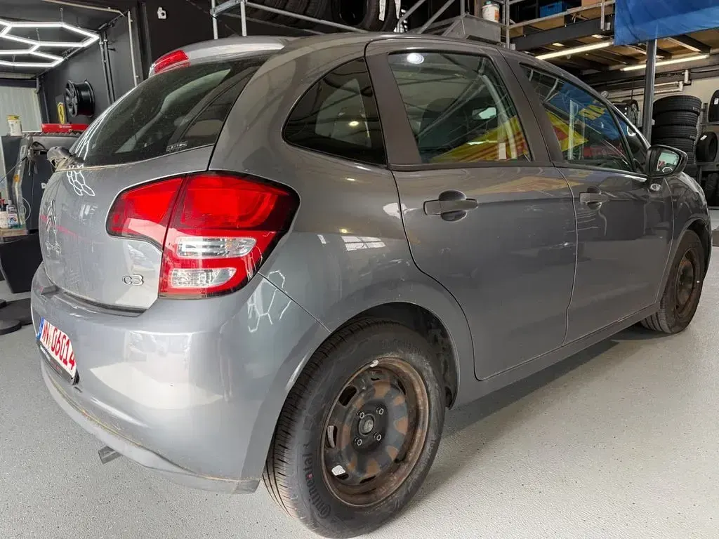 Gebraucht Citroën C3 Advance 73 PS (53 kW) 2010 Grau Limousine