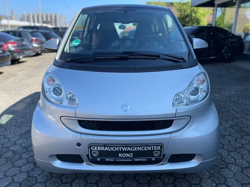 Gebraucht Smart ForTwo Coupé Passion 84 PS (61 kW) 2011 Silber Coupé