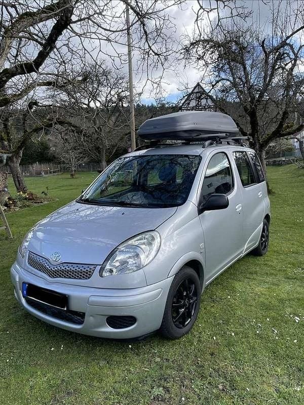 Gebraucht Toyota Yaris Verso Sol 84 PS (61 kW) 2004 Grau Van / Kleinbus