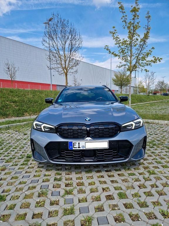 Gebraucht BMW M340 Performance 340 PS (250 kW) 2024 Grau Kombi