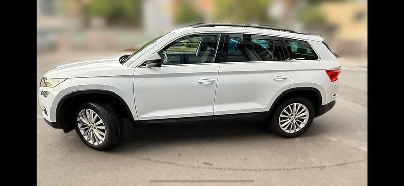 Weiß Gebraucht 2017 Skoda Kodiaq Ambition SUV | 21.300 € (Guter Preis) - Bild 1/4