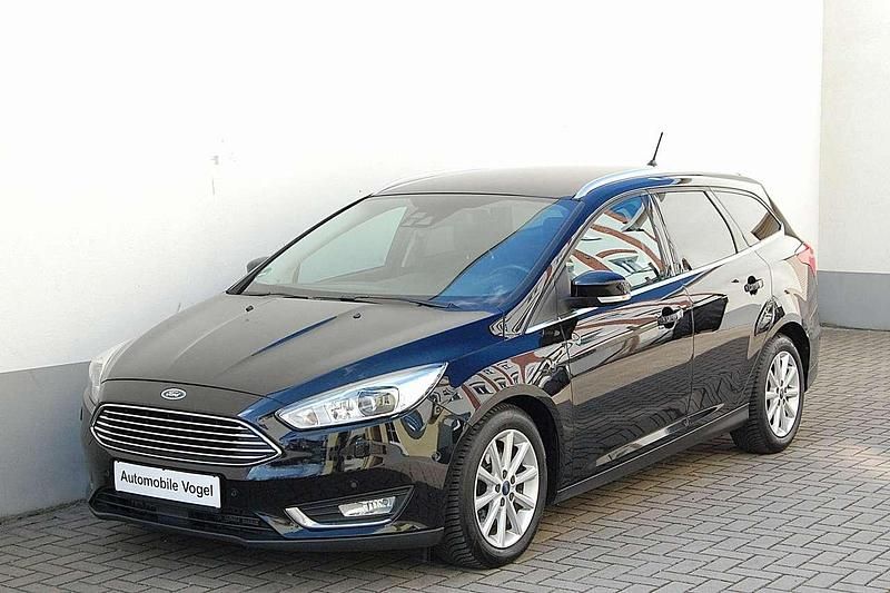 Gebraucht Ford Focus Titanium 150 PS (110 kW) 2017 Iridiumschwarz metallic Kombi