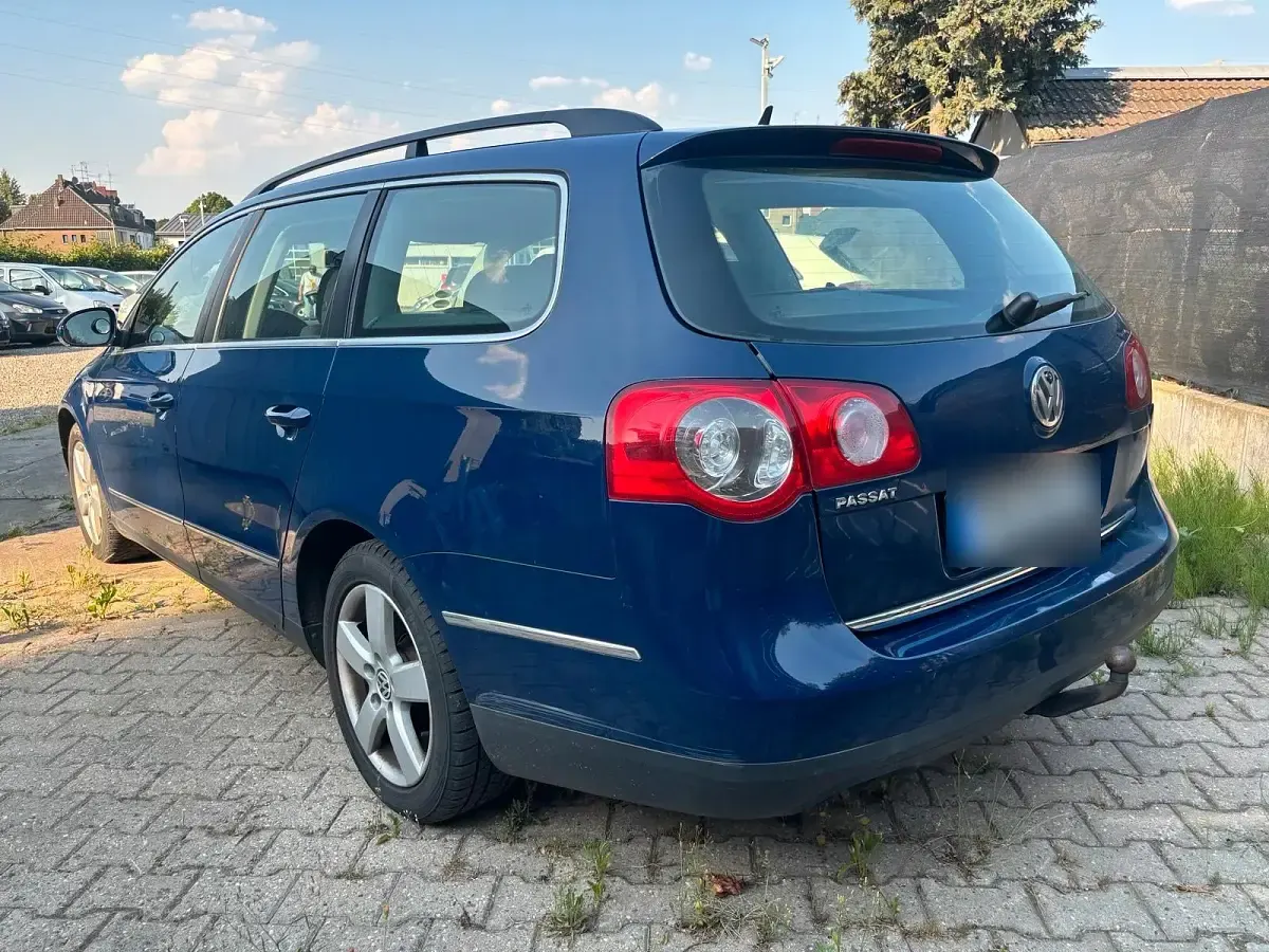 Gebraucht VW Passat 103 PS (75 kW) 2006 Blau Kombi
