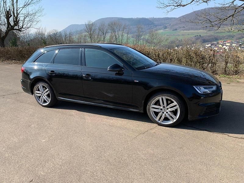 Gebraucht Audi A4 S-Line 190 PS (139 kW) 2017 Schwarz Kombi
