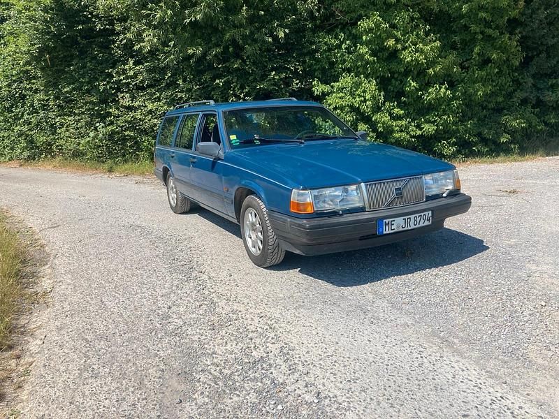 Blau Gebraucht 1994 Volvo 940 Kombi | 1.000 € - Bild 1/4