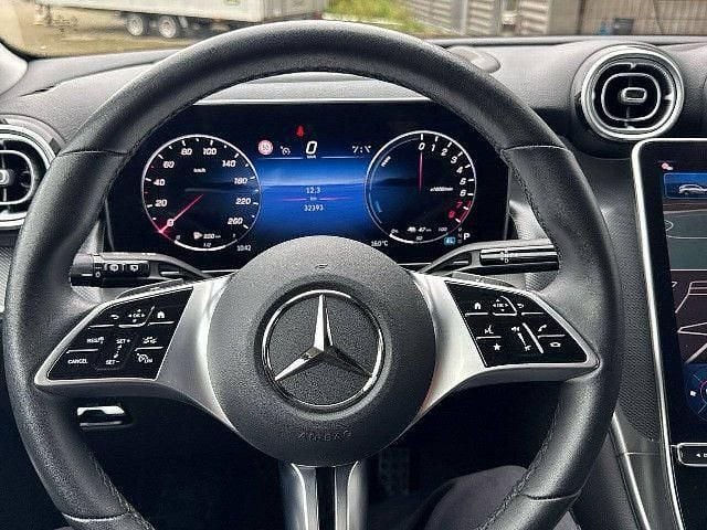 Gebraucht Mercedes GLC300e 313 PS (230 kW) 2023