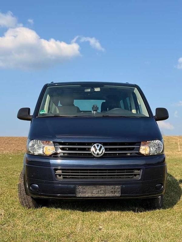 Gebraucht VW Multivan Startline 140 PS (102 kW) 2014 Blau Van / Kleinbus