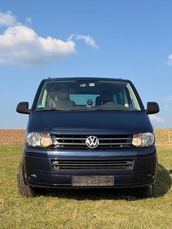 Gebraucht VW T5 Startline 140 PS (102 kW) 2014 Blau Van