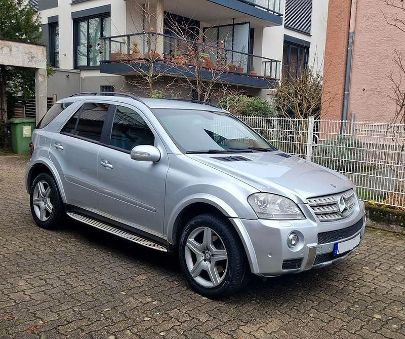 Gebraucht Mercedes ML320 AMG 224 PS (164 kW) 2007 Silber SUV
