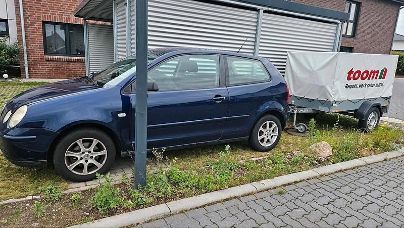 Blau Gebraucht 2006 VW Polo Kleinwagen | 900 € (Superpreis) - Bild 1/4