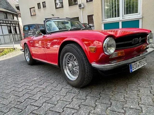 Gebraucht Triumph TR6 122 PS (89 kW) 1975 Rot Cabrio