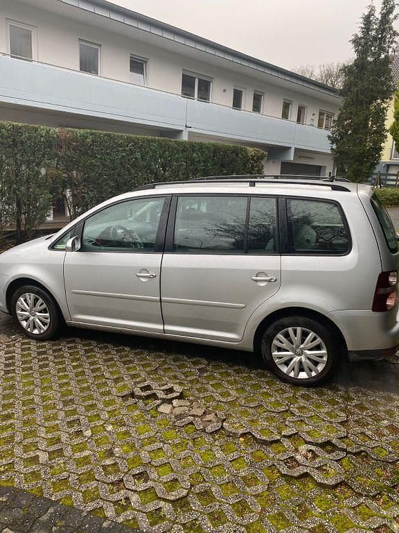 Gebraucht VW Touran 140 PS (102 kW) 2007 Grau Van / Kleinbus