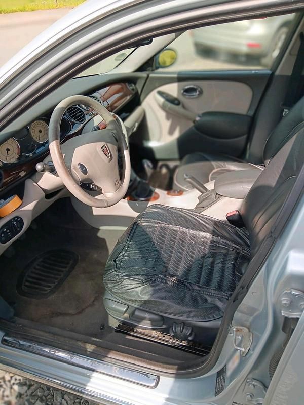 Second-hand Rover 75 150 CP (110 kW) 2001 Argintiu Berlinǎ