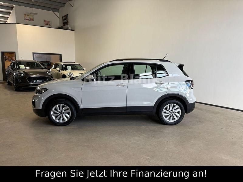 Gebraucht VW T-Cross Life 110 PS (80 kW) 2023 Grau SUV