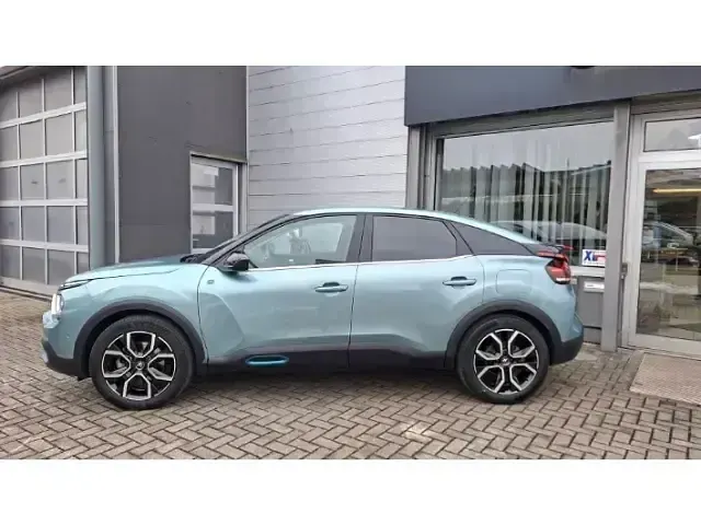 Gebraucht Citroën e-C4 Shine 100 kW (136 PS) 2022 Lackierung olbia blau/typ auss Limousine