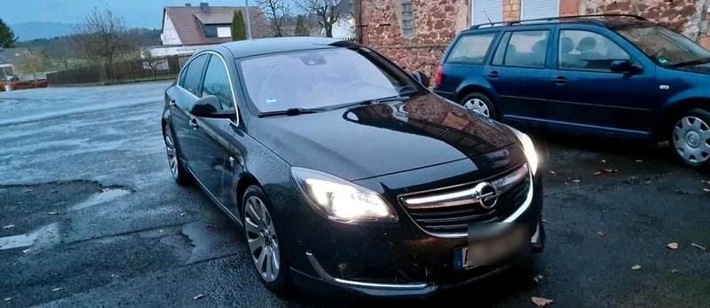 Schwarz Gebraucht 2025 Opel Insignia Limousine | 7.000 € (Fairer Preis) - Bild 1/4