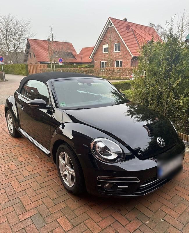 Gebraucht VW Beetle Sound 105 PS (77 kW) 2017 Schwarz Kleinwagen