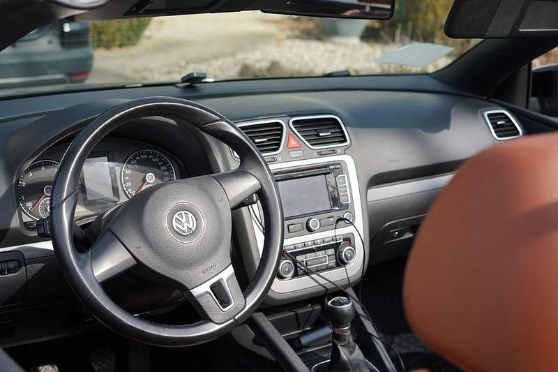 Gebraucht VW Eos 160 PS (117 kW) 2010 Schwarz Cabrio