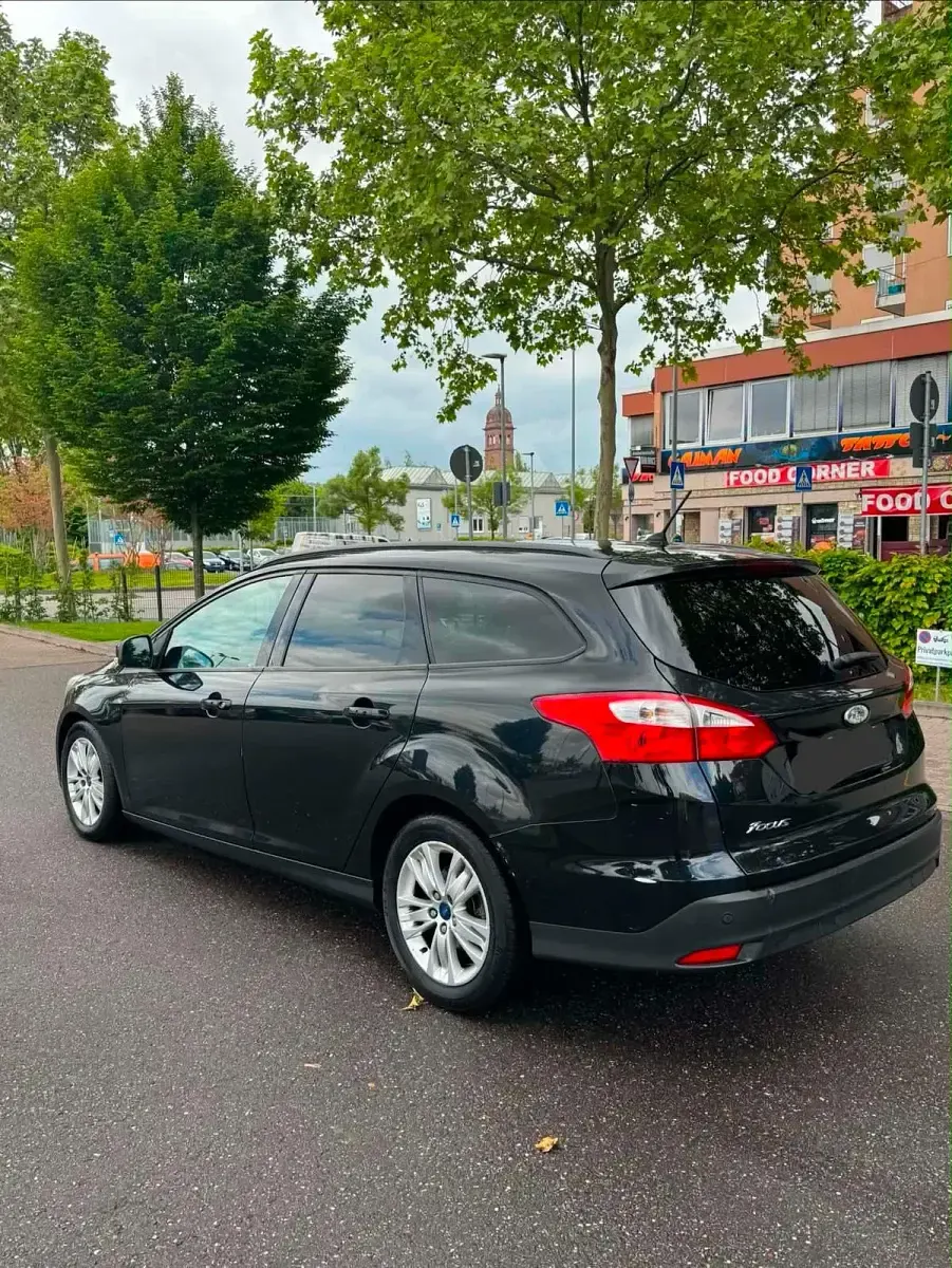 Occasion Ford Focus 95 PK (69 kW) 2012 Zwart Stationwagen
