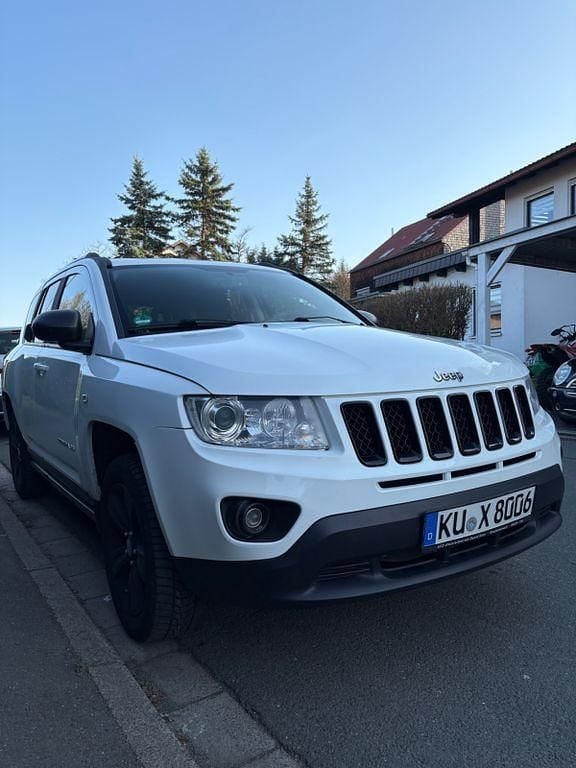 Gebraucht Jeep Compass Limited 163 PS (119 kW) 2012 Weiß SUV