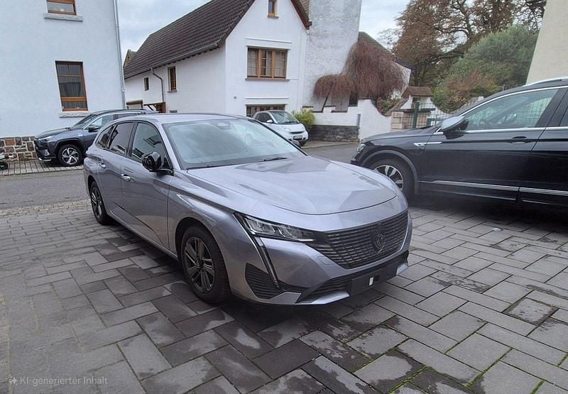 Grau Gebraucht 2024 Peugeot 308 Allure Kombi | 20.500 € - Bild 1/4