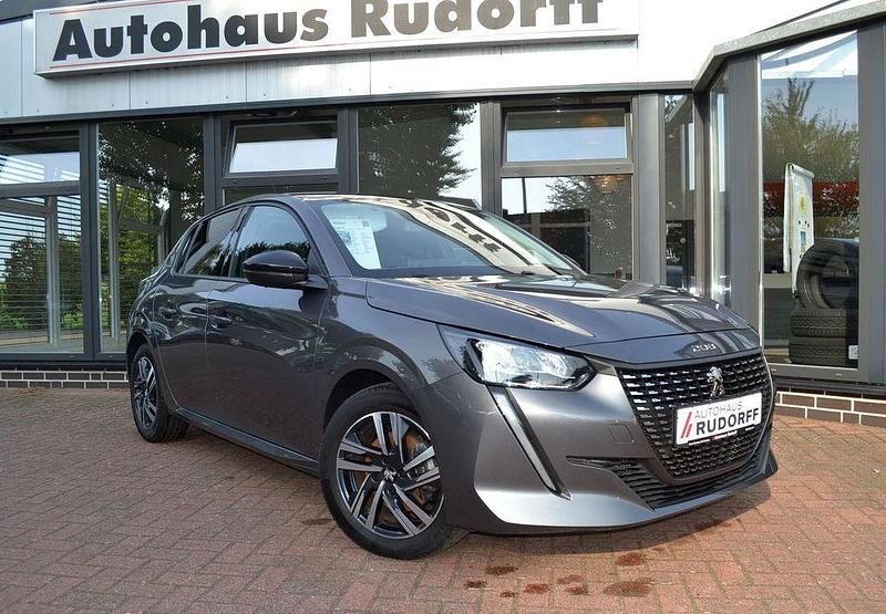 Grau Gebraucht 2022 Peugeot 208 Selection Sky Kleinwagen | 17.990 € (Etwas zu teuer) - Bild 1/4