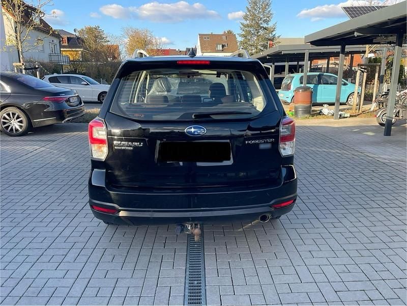 Gebraucht Subaru Forester 147 PS (108 kW) 2018 Schwarz SUV