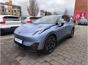 Neu Lynk & Co 02 200 kW (272 PS) 2025 Violett SUV