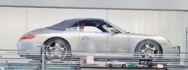 Silber Gebraucht 2008 Porsche 911 Carrera Cabriolet Cabrio | 42.000 € (Fairer Preis) - Bild 1/1