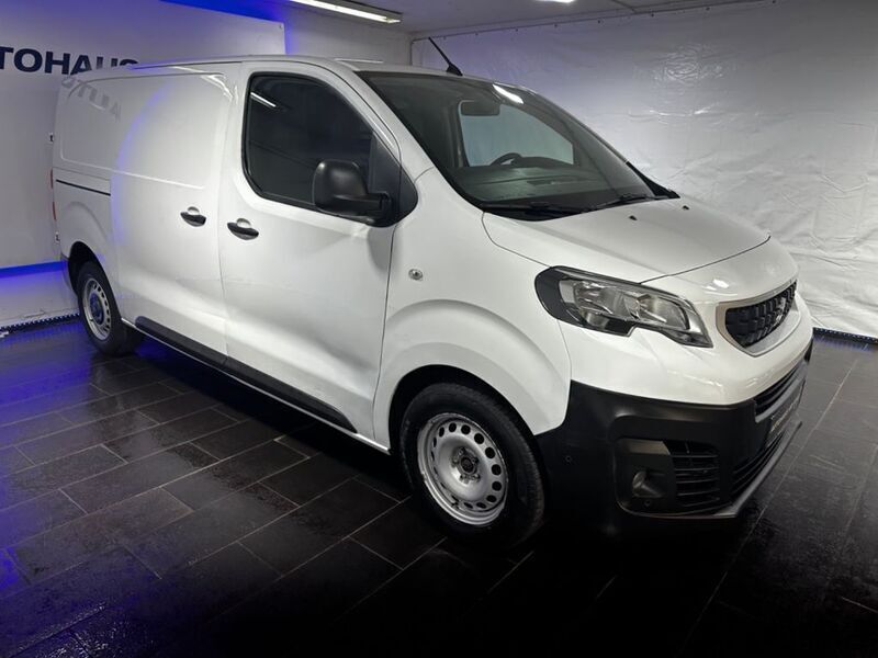 Gebraucht Peugeot Expert Premium 122 PS (89 kW) 2019 Weiß Van