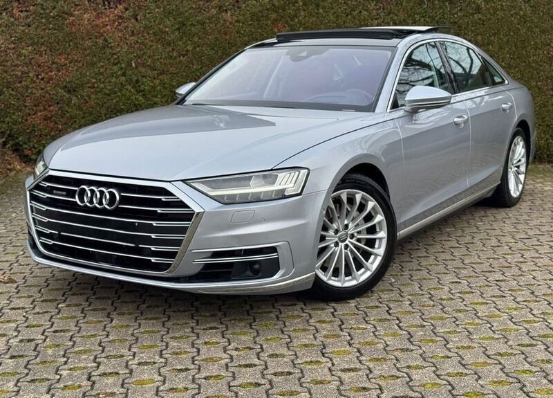 Silber Gebraucht 2018 Audi A8 Sport Limousine | 32.900 € (Superpreis) - Bild 1/4