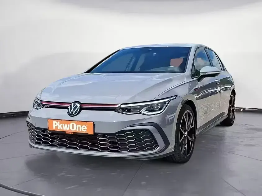 Gebraucht VW Golf VIII GTI 245 PS (180 kW) 2024 Limousine