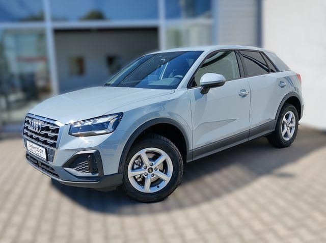 Grau Gebraucht 2025 Audi Q2 Comfort SUV | 29.990 € (Teuer) - Bild 1/4