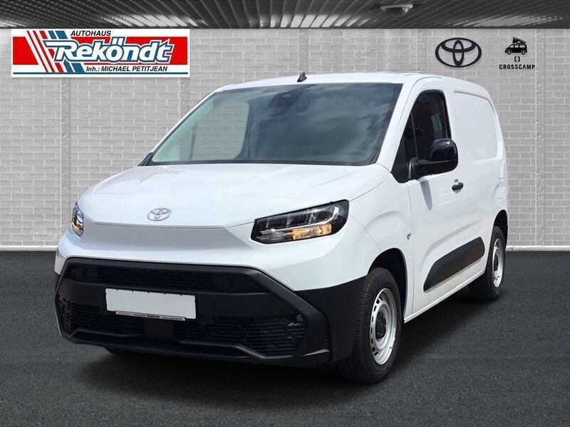 Weiß Gebraucht 2024 Toyota Proace City Van | 25.990 € (Etwas zu teuer) - Bild 1/4