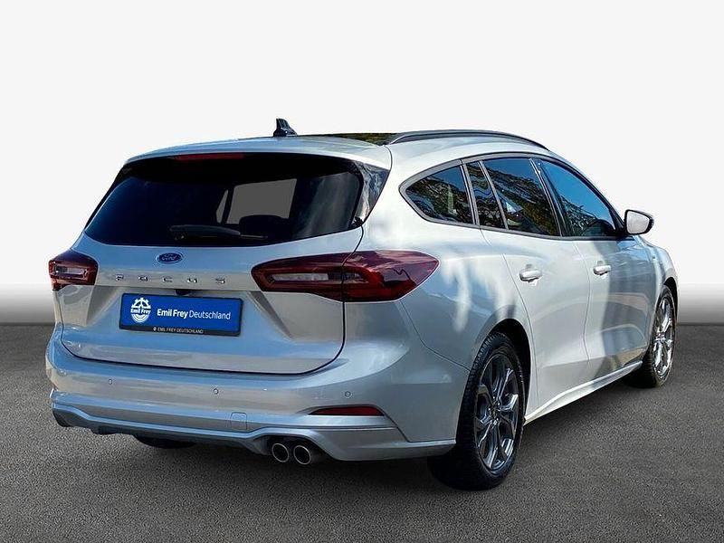 Gebraucht Ford Focus ST-Line X 155 PS (114 kW) 2024 Moondust silber metallic Kombi