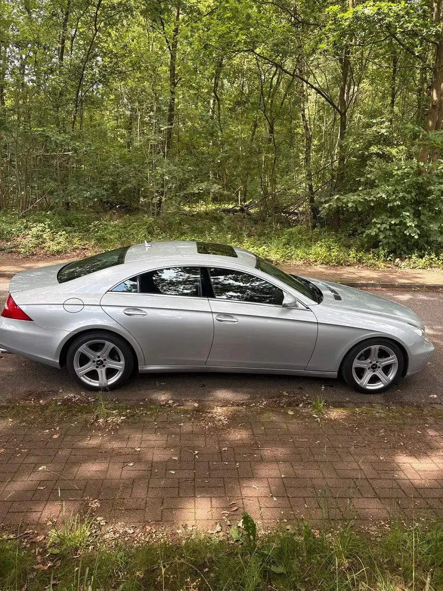 Gebraucht Mercedes CLS350 292 PS (214 kW) 2007 Silber Coupé